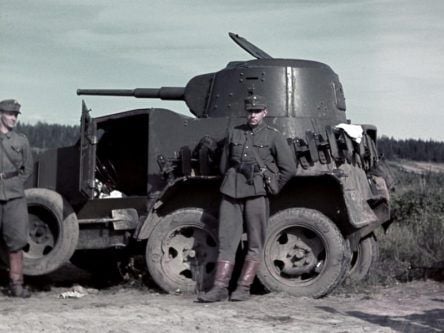 Photographers identified from historical WWII photos using AI