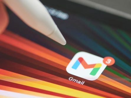 Google is bringing Twitter-like blue checks to Gmail